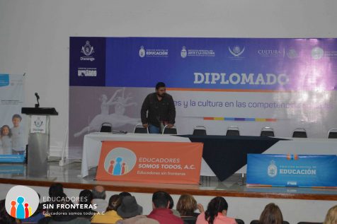 Primera sesión de Diplomado «Las artes y la cultura en las competencias sociales»